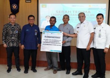 Pj Bupati Langkat Hadiri Serah Terima Lampu Penerangan Jalan Desa Sei Siur dan Tanjung Pasir