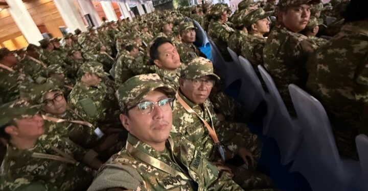 Dipimpin Presiden Prabowo, Rico Waas-Zakiyuddin Ikuti Upacara Parade Senja dan Penurunan Bendera Sang Merah Putih