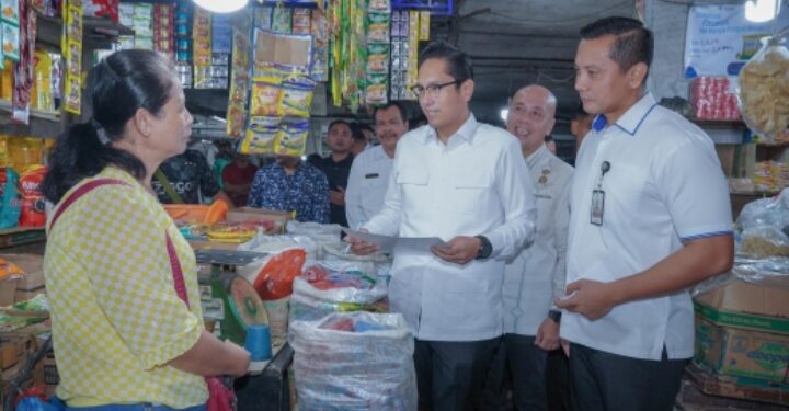 Antisipasi Kenaikan di Bulan Puasa, Rico Waas Pantau Harga Bahan Pangan di Pasar Petisah