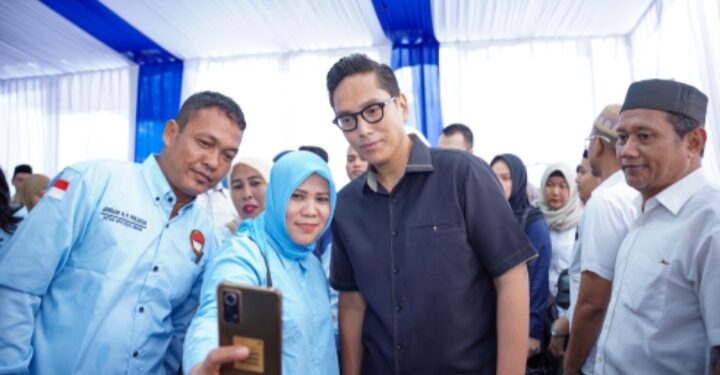 Buka Puasa Bersama dengan Relawan dan Alumni Sekolah, Rico Waas: Doakan Kami Bekerja dengan Baik