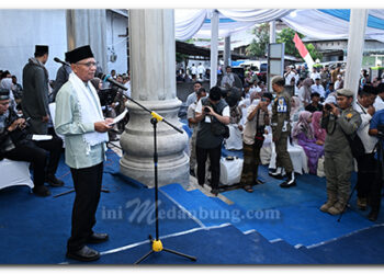 Safari Ramadan di Asahan, Wagub Sumut Serahkan Bantuan Masjid, Olahraga dan UMKM