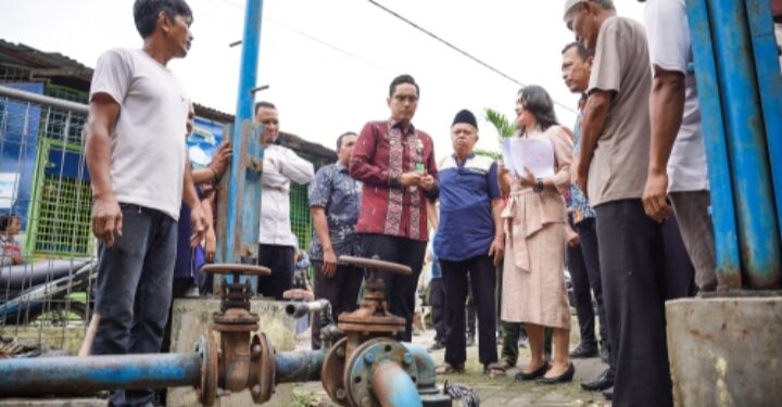 Atasi Keluhan Warga Soal Air Bersih, Rico Perintahkan Pompa Air Rusak Segera Diperbaiki