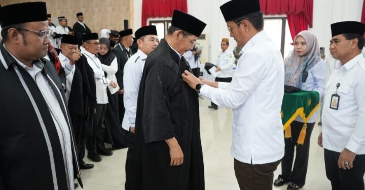 Rico Waas Lantik Dewan Pengawas dan Dewan Hakim MTQ Ke 58 Kota Medan