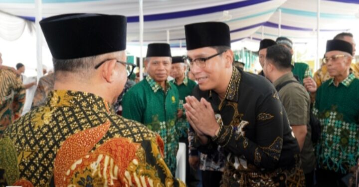 Wali Kota Medan bersama Mendikdasmen Lepas Calon Jamaah Haji KBIHU Muhammadiyah