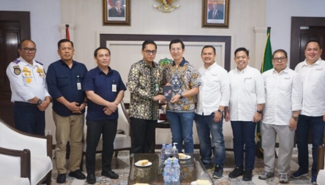 Wali Kota Medan Sambut Baik Tawaran Indosat Pasang Wifi Gratis di Bus Listrik Medan