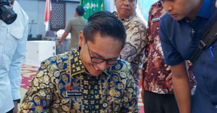 Sukseskan Program MBG, Rico Waas Tandatangani Nota Kesepahaman dengan Badan Gizi Nasional