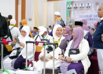 Tiba di Tanah Air, Pemko Medan Sambut Kedatangan 360 Jemaah Haji Kota Medan
