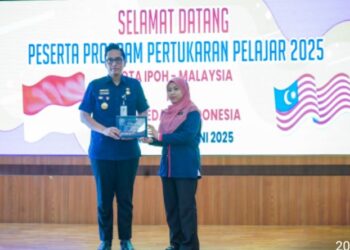 Rico Waas Berharap Peserta Program Pertukaran Pelajar Siap Jadi Agen Perubahan