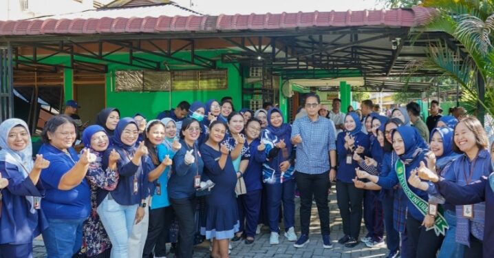 Rico Waas Serap Aspirasi Warga, Air Bersih Mengalir ke 300 Rumah di Jalan Tuba 3