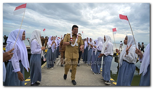 Seharian Serap Aspirasi di Pulau Kampai, Bobby Nasution Disambut Meriah dan Hangat Ribuan Warga