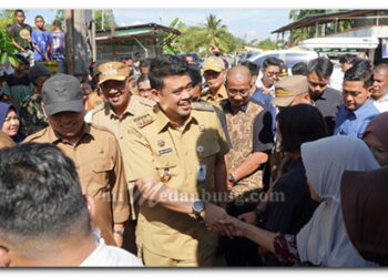 Bupati Langkat Dampingi Gubernur Sumut Tinjau Pengerukan Waduk Tanjung Pura