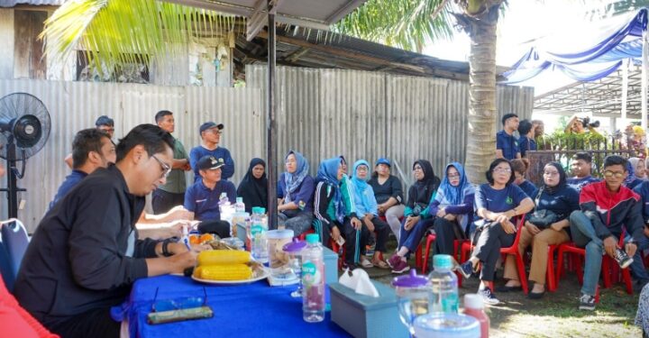 Ngadu ke Rico Waas, Warga Medan Perjuangan Keluhkan Bantuan PKH dan Kamtibmas