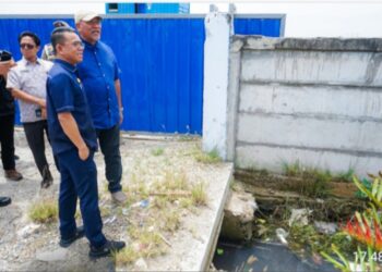 Drainase di Persimpangan Jalan Sicanang Tersumbat, Wakil Wali Kota Medan Minta Segera Normalisasi