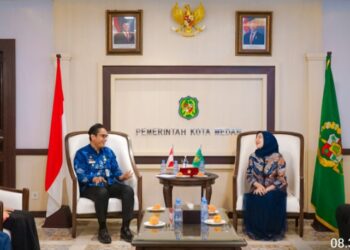 Terima Audiensi INI Kota Medan, Rico Waas Harap Notaris Bekerja Dengan Profesional