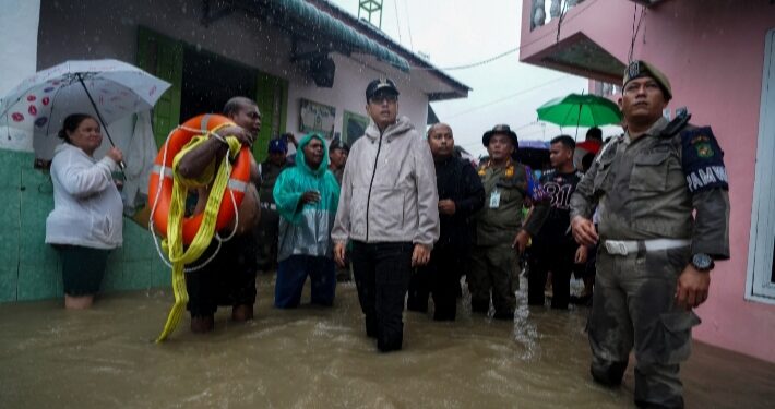 Rico Waas Instruksikan Evakuasi Cepat dan Operasikan Dapur Umum