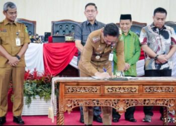 Rico Waas Tandatangani Kesepakatan Bersama Propemperda 2026, DPRD Medan Tetapkan 10 Ranperda Prioritas