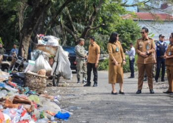Pantau Penanganan Sampah, Rico Waas Minta Jajarannya Saling Koordinasi Agar Cepat Teratasi