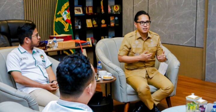 Rico Waas dan APPSI Kota Medan Bahas Perkembangan Pasar Tradisional
