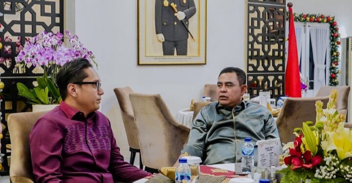 Pererat Kebersamaan di Natal 2025, Wali Kota Medan Hadiri Open House Kapolda Sumut