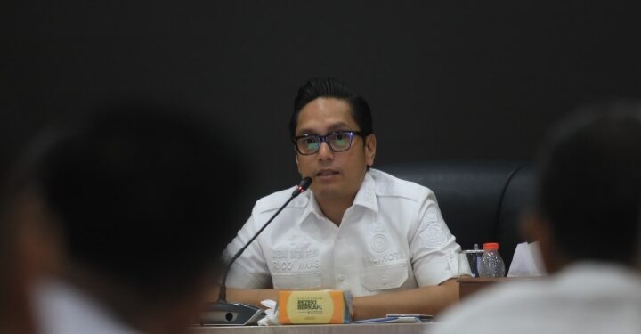 Perkuat Pengawasan Lewat SAPA KOTA, Rico Waas Ultimatum Camat: Tak Ada Lagi Sampah Berserakan di Medan!