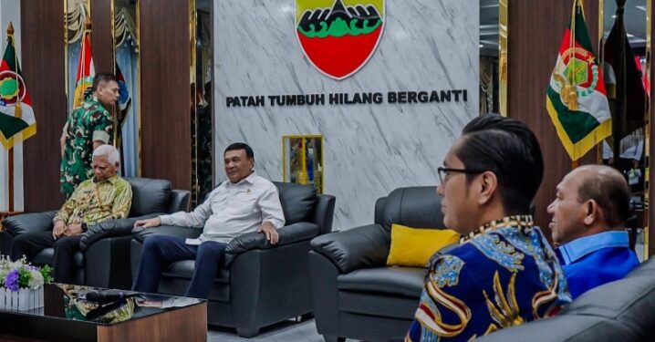 Rico Waas Hadiri Silaturahmi Menko Polkam, Bahas Kondisi Sosial Sumut