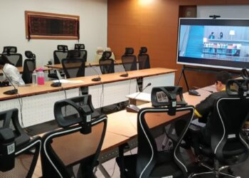 Ruang Rapat DPRD Sumut Disalahgunakan, Terkesan jadi “Discotic” dan Gedung Bioskop