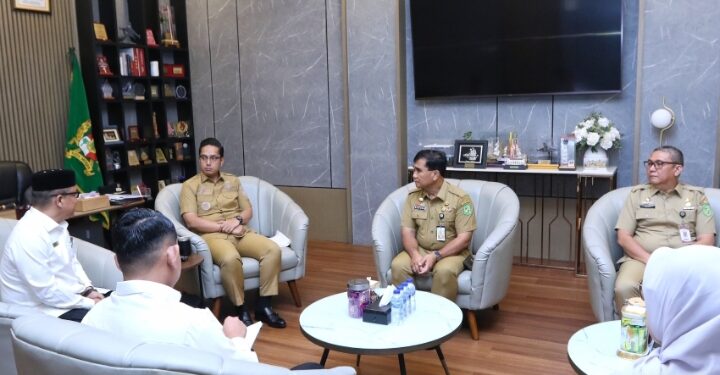 Kesiapan Pemberangkatan Haji 2026, Rico Waas Dorong Peningkatan Layanan bagi Jemaah Haji Medan