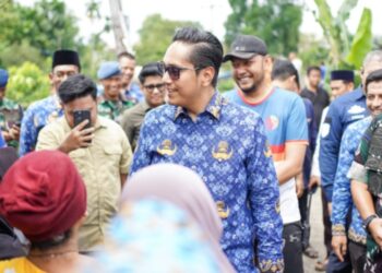 Pulihkan Aktifitas Warga, Wali Kota Medan Tinjau Jembatan Perlintasan Kereta Api di Gang Damai