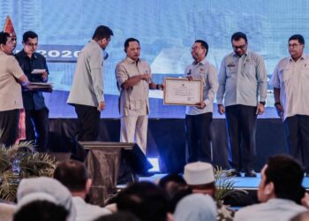 Wujudkan Kepedulian Antardaerah, Pemko Medan Terima Penghargaan dari Mendagri