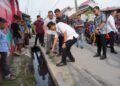 Atasi Banjir Mabar, Rico Waas Instruksikan Normalisasi Drainase Demi Kenyamanan Warga dan Siswa