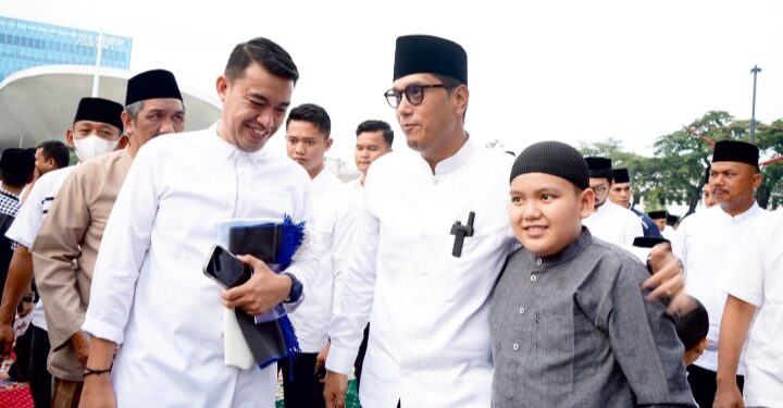 Refleksi Iduladha, Rico Waas Ajak Warga Perkuat Kepedulian Sosial dan Jaga Lingkungan