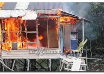 Pomal Kodaeral 1 Membakar Gubuk Sarang Narkoba di Belawan
