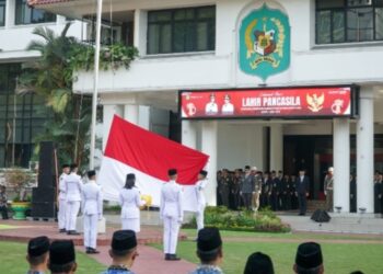 Pimpin Upacara Hari Lahir Pancasila, Wali Kota Medan: Pastikan Pancasila Hidup di Dalam Pikiran dan Pekerjaan Kita
