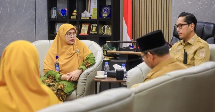 Sambut Hangat Pengurus Aisyiyah, Rico Waas Dukung Tabligh Akbar Milad ke-109