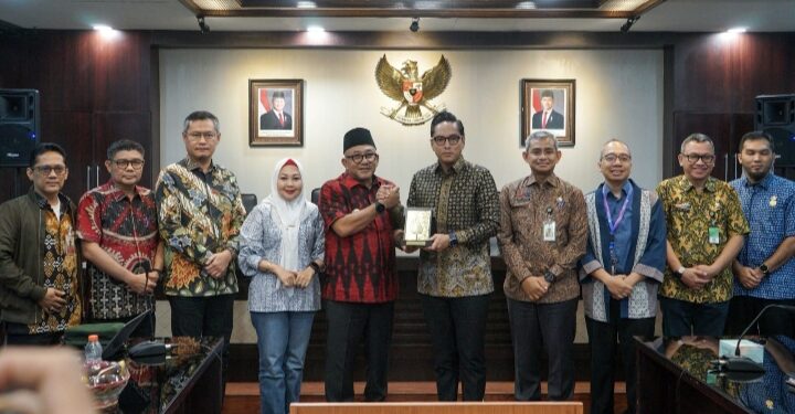 Optimalkan Pajak Daerah, Wali Kota Tanjungpinang Pelajari Inovasi Qresto Ke Pemko Medan