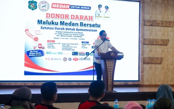 Belum Dilantik Sudah Beri Manfaat, Rico Waas Apresiasi Aksi Sosial Maluku Medan Bersatu