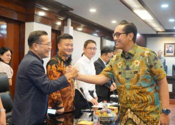 Rico Waas Tawarkan Kerja Sama Pendidikan dan Pengolahan Sampah Jadi Energi kepada Qingyuan