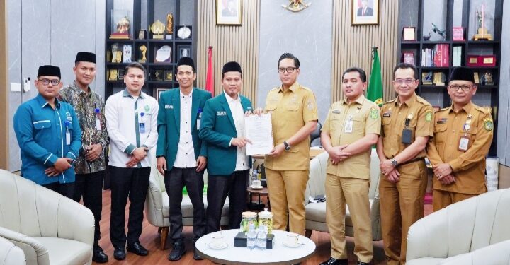 Terima Audiensi Isarah Kota Medan, Rico Waas Tegaskan Pentingnya Data Akurat Dalam Mengambil Kebijakan Publik