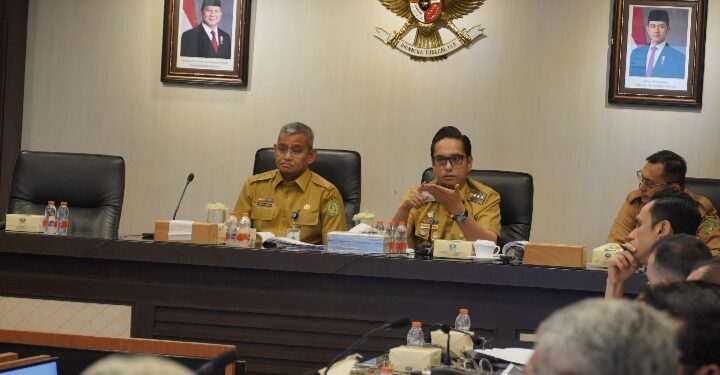 Wali Kota Medan: Jangan Kerja Biasa, Jadikan PUD Pasar Mesin Pencetak Keuntungan
