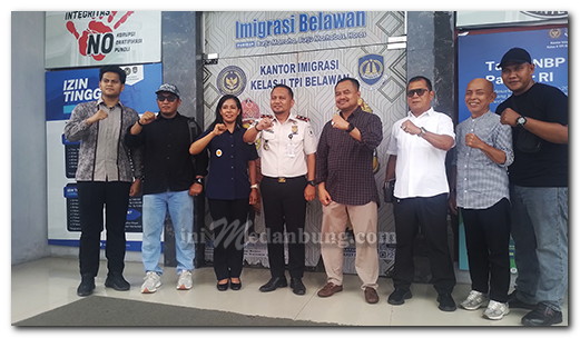 Ketua PWI Sumut Meninjau Pelayanan di Kantor Imigrasi Belawan