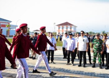 Bangga Lihat Semangat dan Kekompakan Siswa Sekolah Rakyat, Rico Waas: Kini Mereka Berani Bermimpi Besar