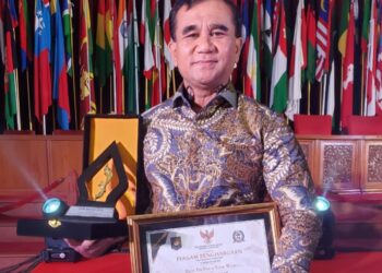 Wali Kota Medan Raih Penghargaan LPM Award 2026