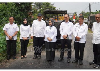 Plt. Bupati Tiorita Tinjau Jalan Secanggang, Tahap I Rampung Sesuai Janji