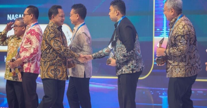 Genjot PAD Lewat Digitalisasi, Pemko Medan Raih Penghargaan TP2DD Terbaik