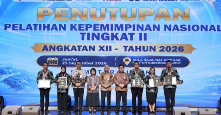 Bersih-Bersih Islamic Center, Zakiyuddin Ajak Warga Medan Hidupkan Lagi Semangat Gotong Royong