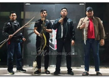 Polisi Sita 13 Bilah dan Martil dari Pelaku Bentrok di Belawan, Pelakunya Melarikan Diri