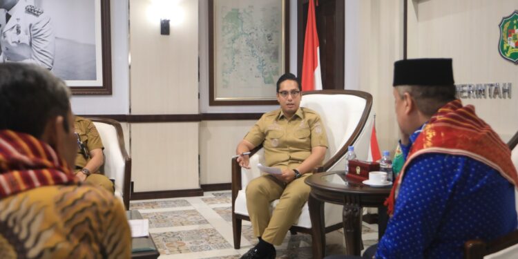 Dukung Penuh Merdang Merdem 2026, Wali Kota Medan Rico Waas Tekankan Pentingnya Kesakralan Budaya Karo