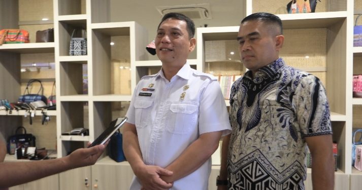 Rico Waas Dukung Pelatihan Fotografi PWPM, Pelajar dan Mahasiswa Diajak Berani Berkarya Lewat Foto