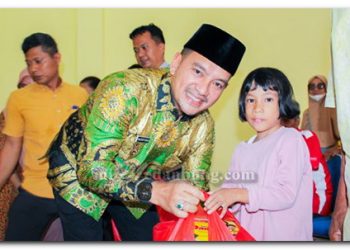 Serahkan Bantuan Permakanan, Wali Kota Tebing Tinggi Ajak ASN dan Masyarakat Tingkatkan Empati Kepada Warga Kurang Mampu