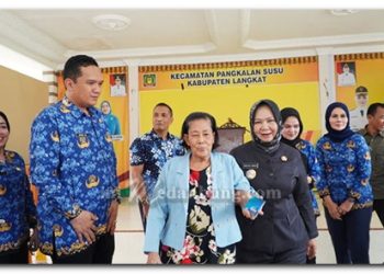 Plt. Bupati Tiorita Pastikan Pemulihan Warga dan Layanan Kesehatan Pulau Kampai Berjalan